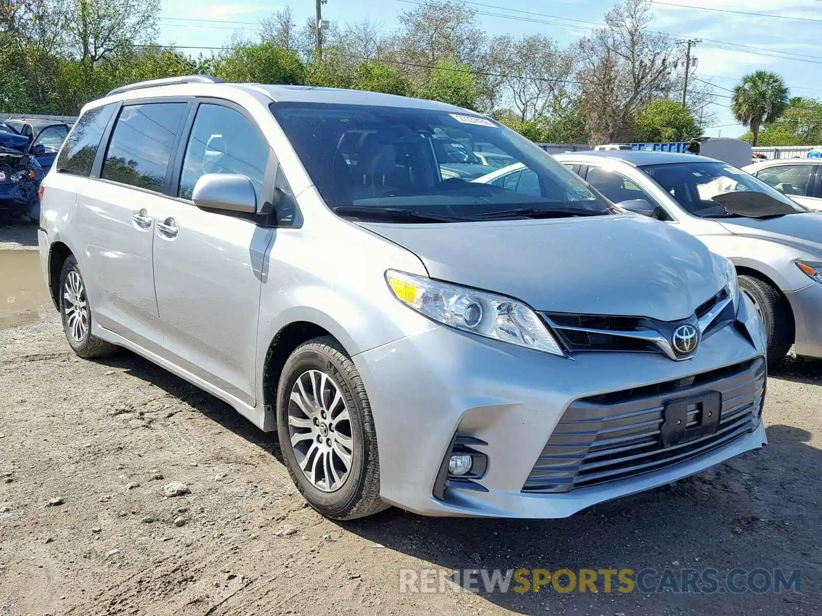 1 Фотография поврежденного автомобиля 5TDYZ3DC1KS980935 TOYOTA SIENNA LIM 2019