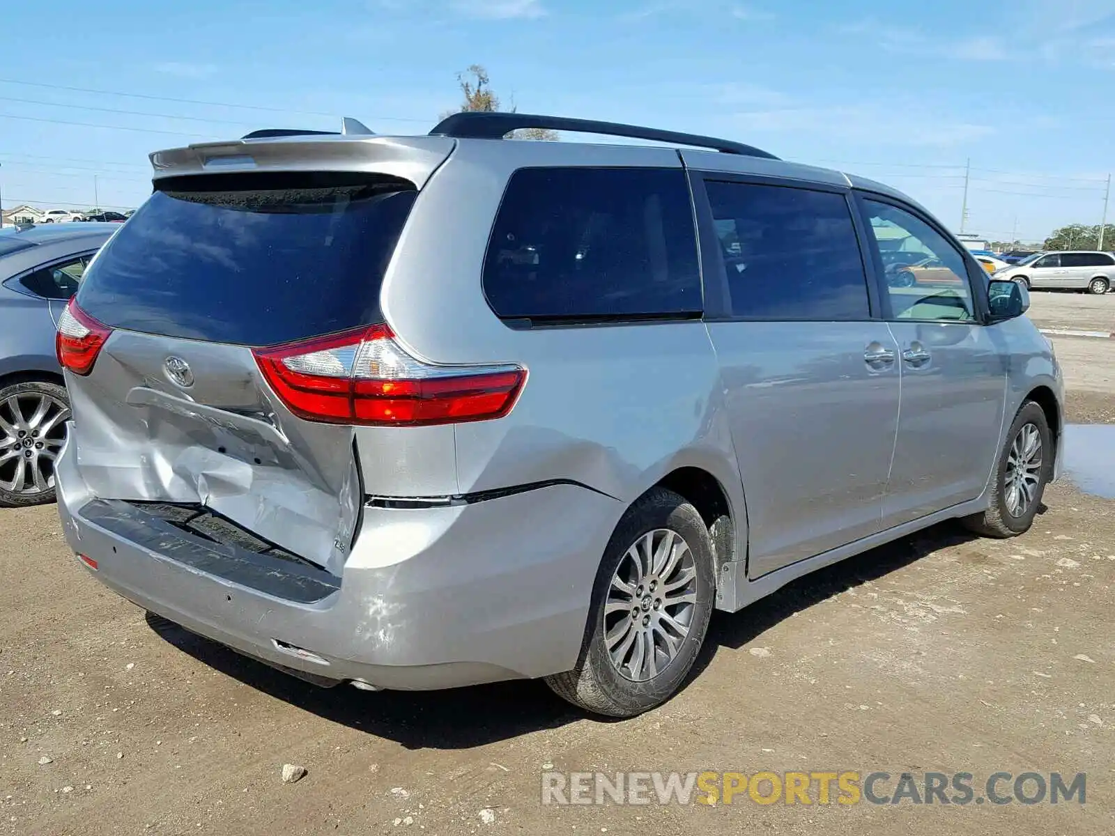 4 Фотография поврежденного автомобиля 5TDYZ3DC1KS980935 TOYOTA SIENNA LIM 2019