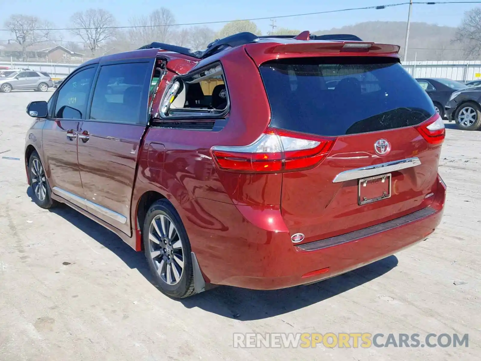 3 Photograph of a damaged car 5TDYZ3DC1KS986346 TOYOTA SIENNA LIM 2019