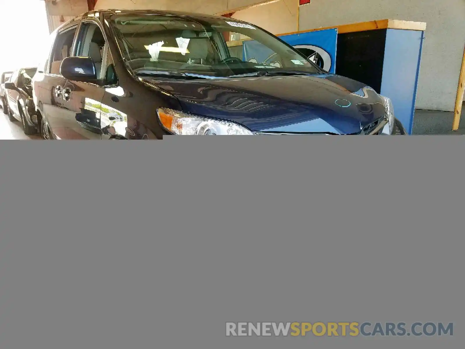 1 Photograph of a damaged car 5TDYZ3DC3KS003649 TOYOTA SIENNA LIM 2019