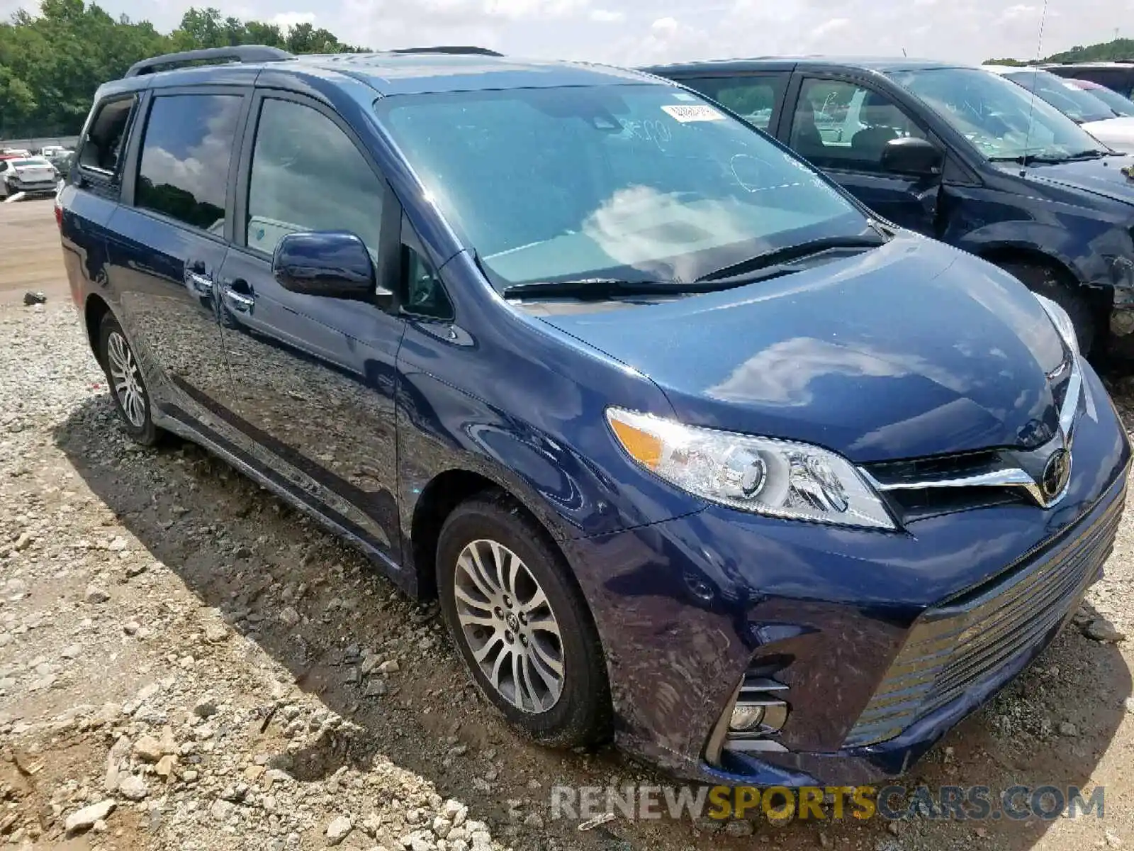 1 Фотография поврежденного автомобиля 5TDYZ3DC3KS977888 TOYOTA SIENNA LIM 2019