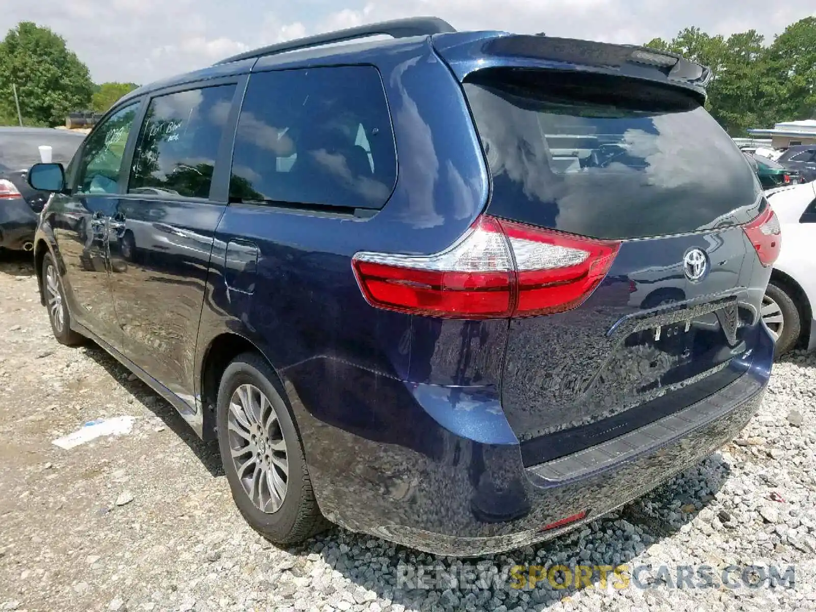 3 Фотография поврежденного автомобиля 5TDYZ3DC3KS977888 TOYOTA SIENNA LIM 2019