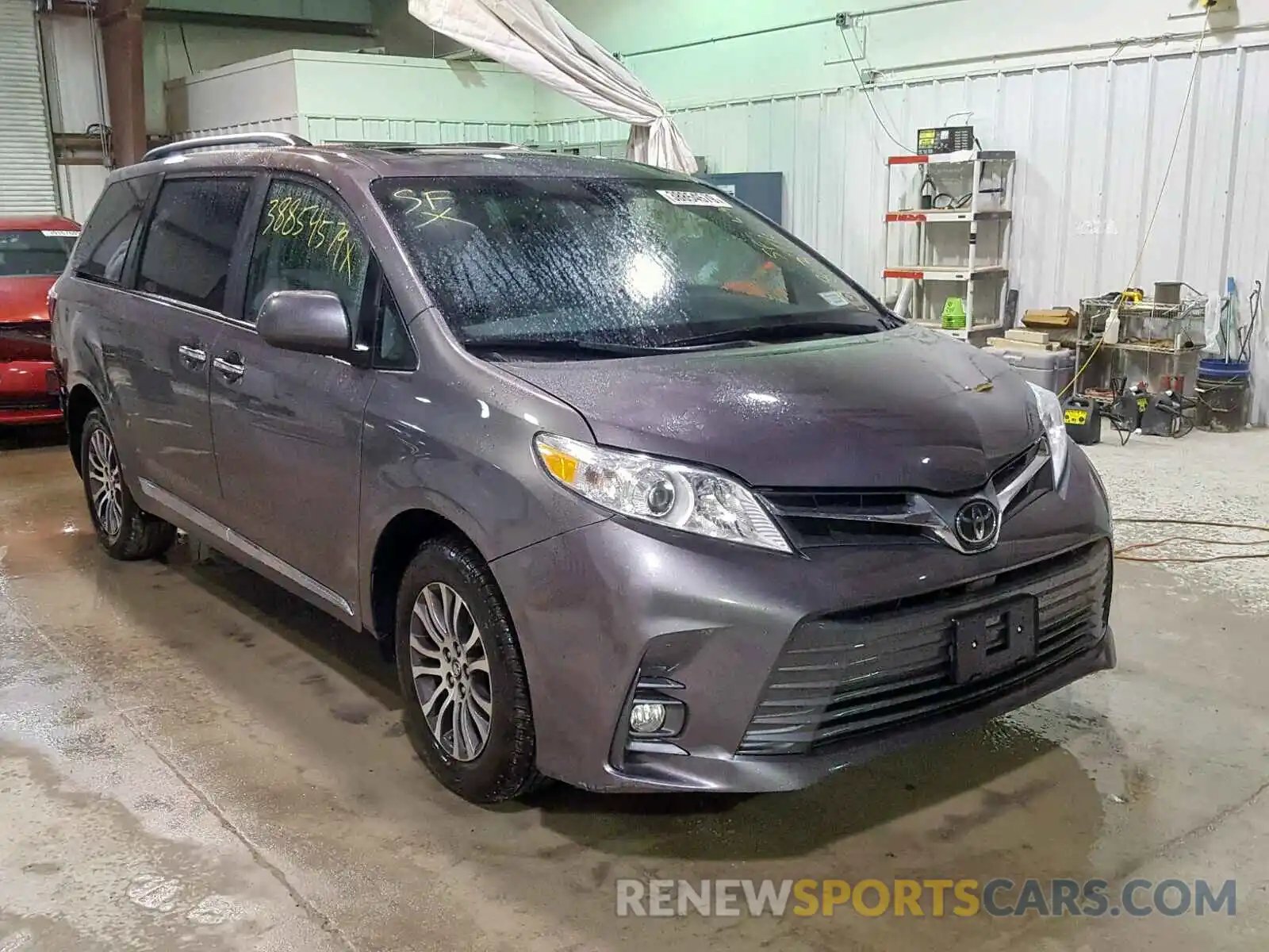 1 Photograph of a damaged car 5TDYZ3DC5KS987340 TOYOTA SIENNA LIM 2019