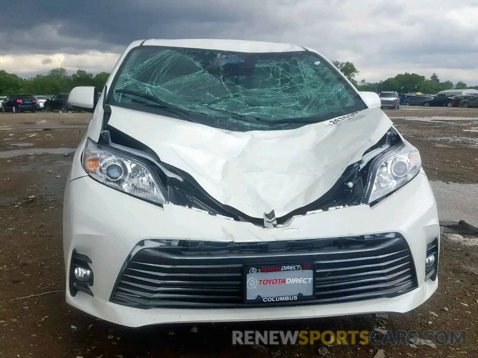 7 Photograph of a damaged car 5TDYZ3DC7KS978235 TOYOTA SIENNA LIM 2019