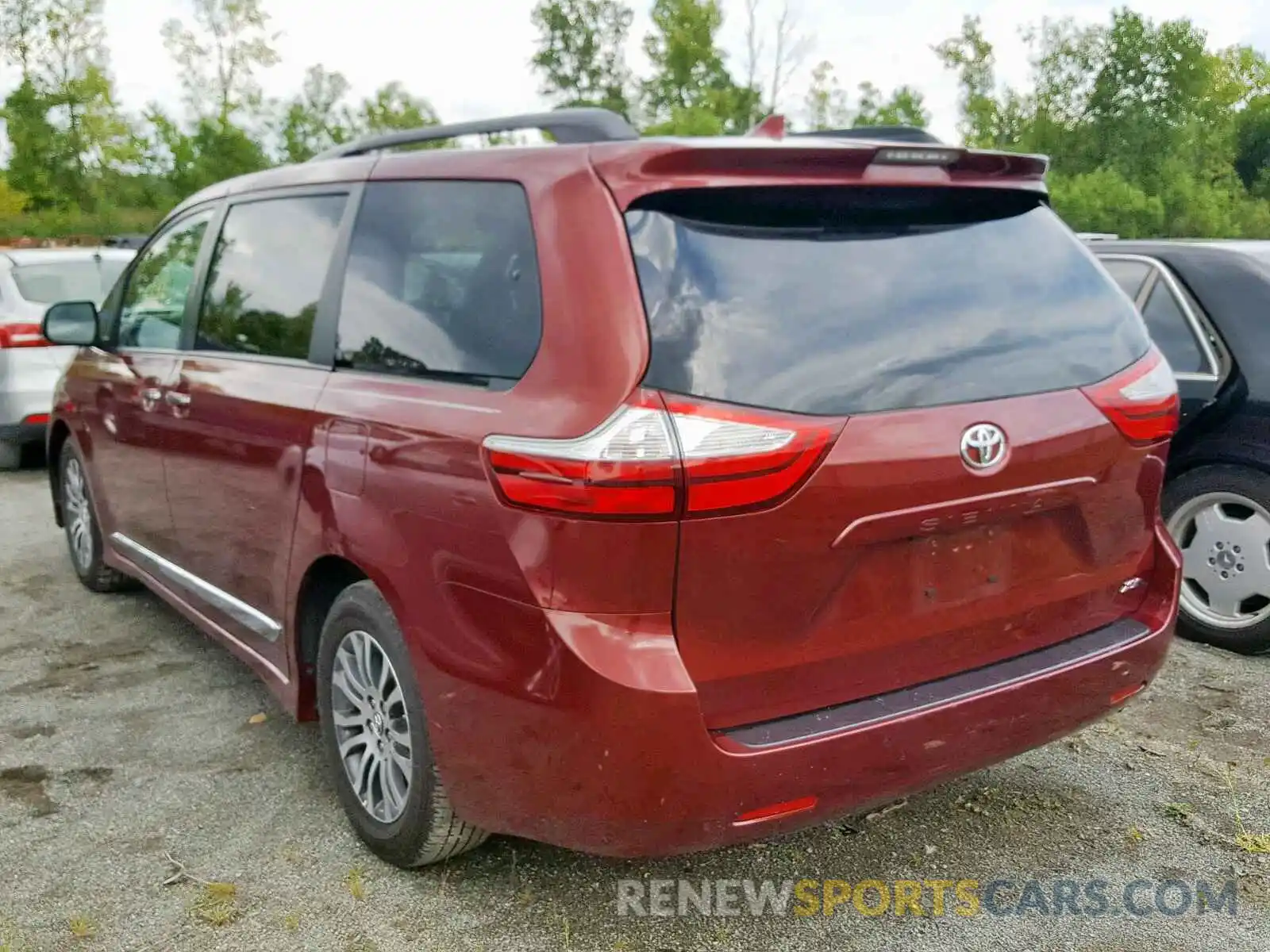 3 Фотография поврежденного автомобиля 5TDYZ3DC7KS989123 TOYOTA SIENNA LIM 2019