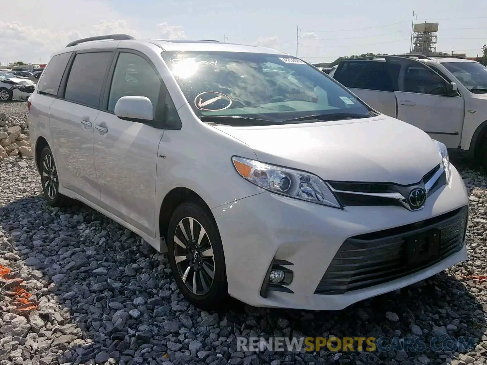 1 Photograph of a damaged car 5TDDZ3DC8LS232053 TOYOTA SIENNA LIM 2020