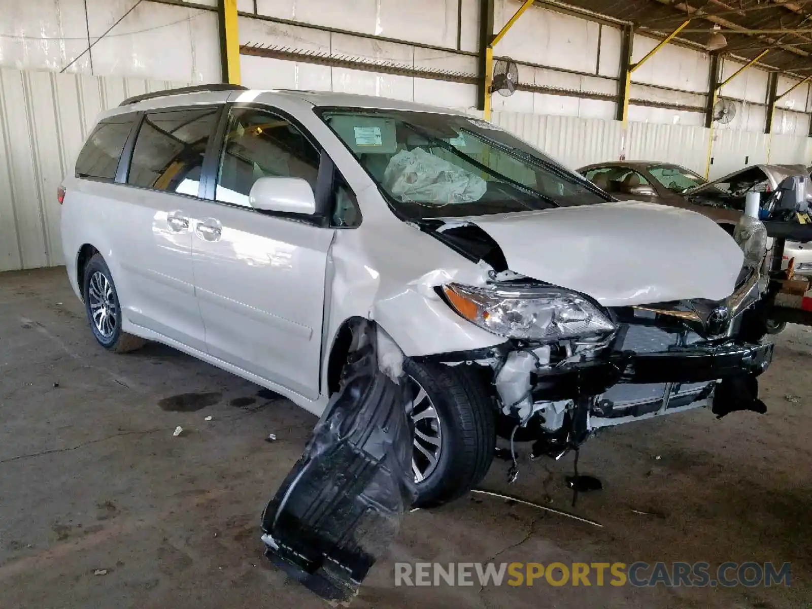 1 Photograph of a damaged car 5TDYZ3DC4LS032871 TOYOTA SIENNA LIM 2020