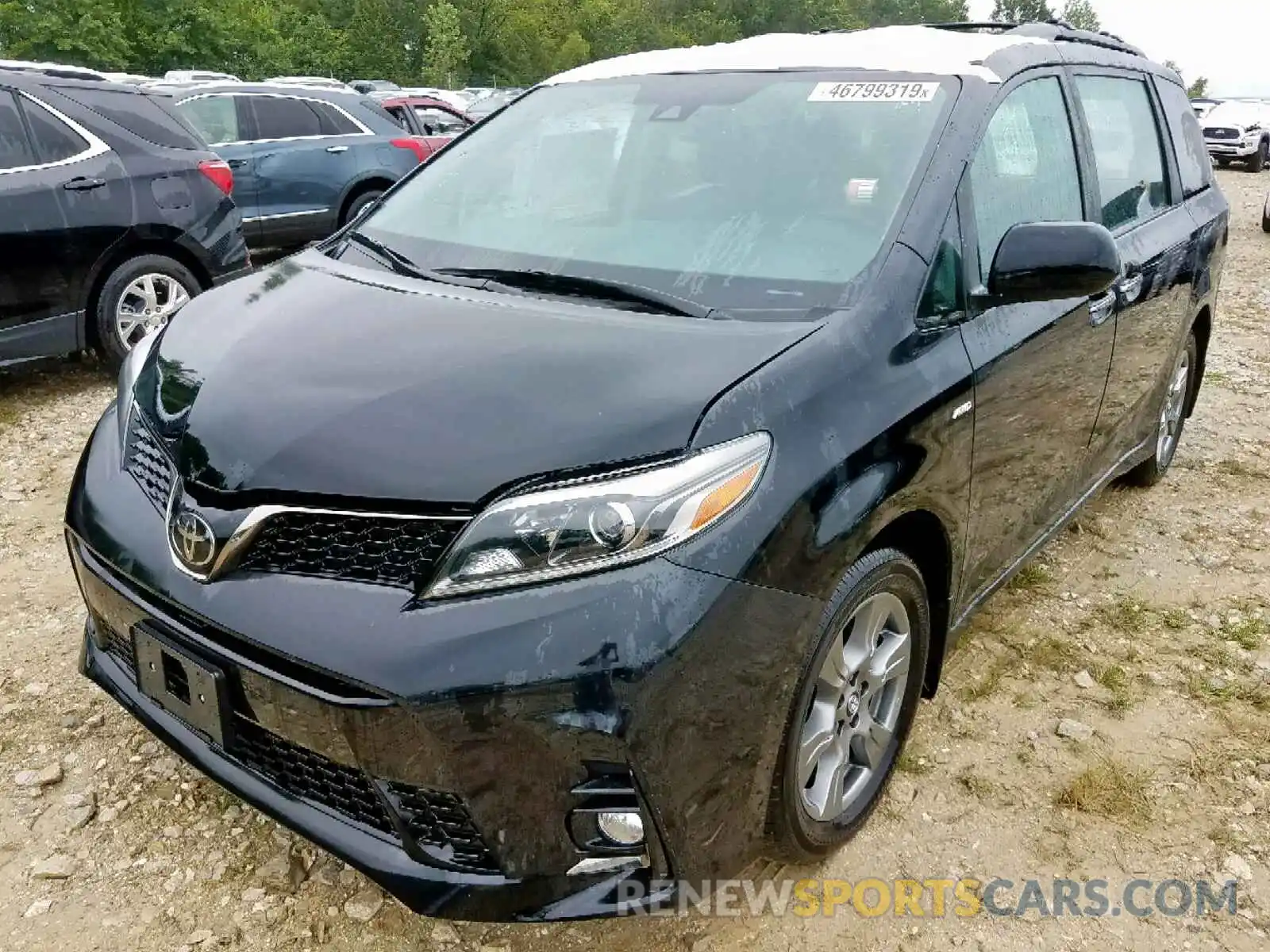 2 Photograph of a damaged car 5TDEZ3DC1KS213167 TOYOTA SIENNA SE 2019