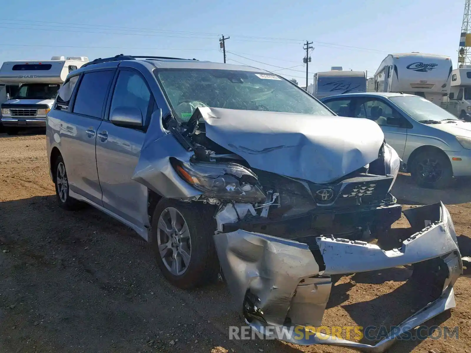 1 Photograph of a damaged car 5TDEZ3DC4KS222834 TOYOTA SIENNA SE 2019