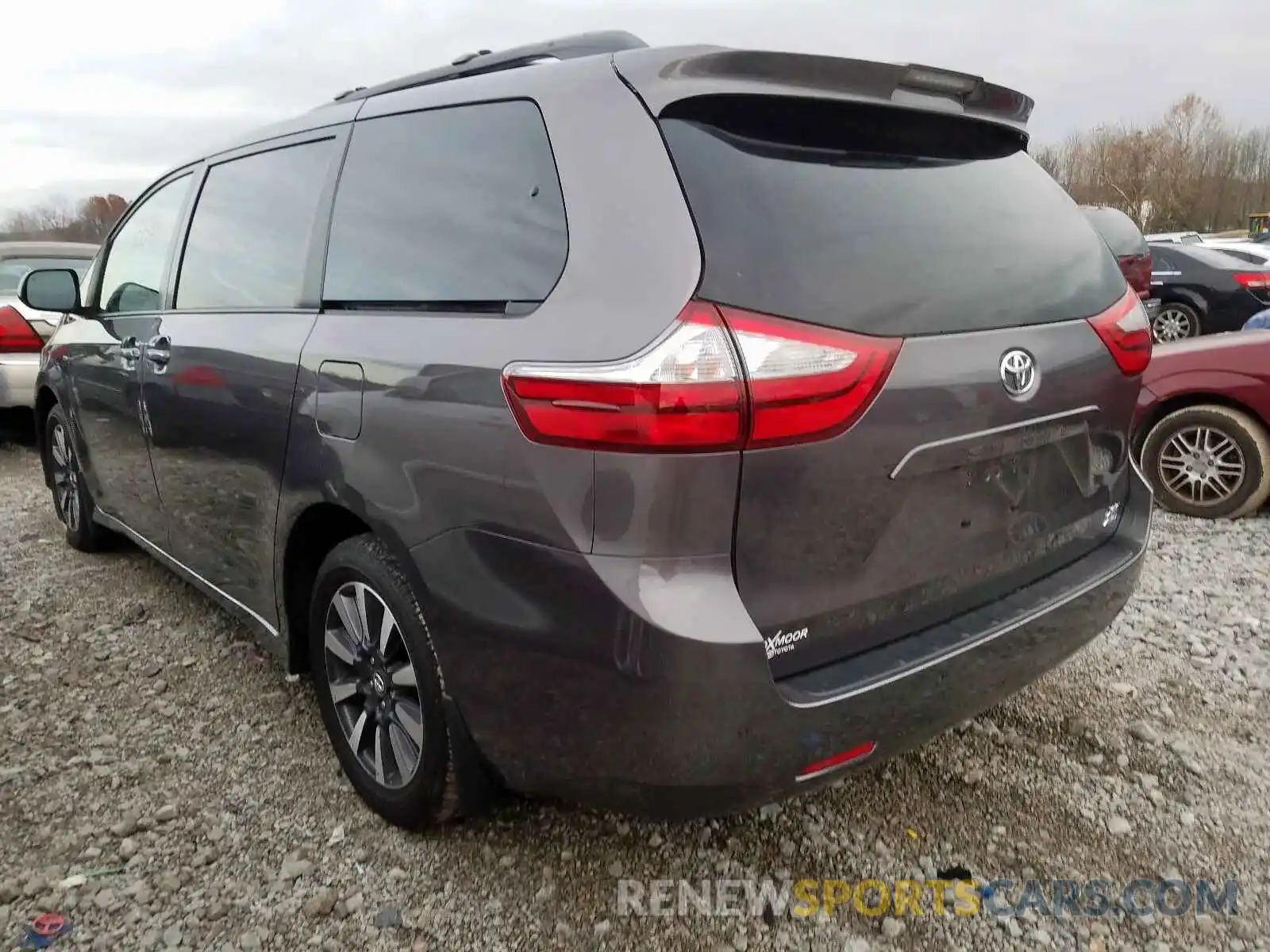 3 Фотография поврежденного автомобиля 5TDDZ3DC1KS220373 TOYOTA SIENNA XLE 2019