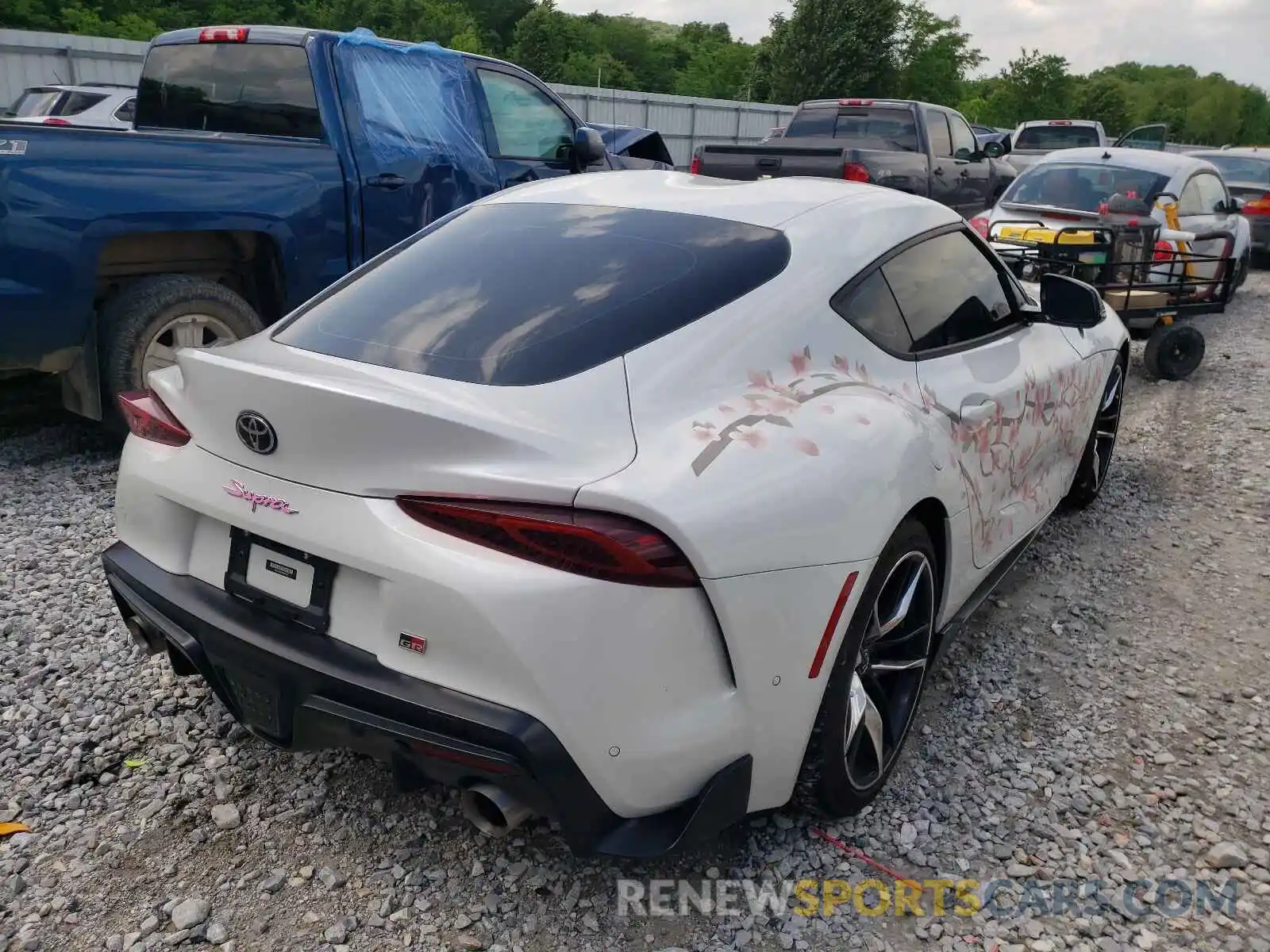 4 Photograph of a damaged car WZ1DB4C03LW029204 TOYOTA SUPRA 2020