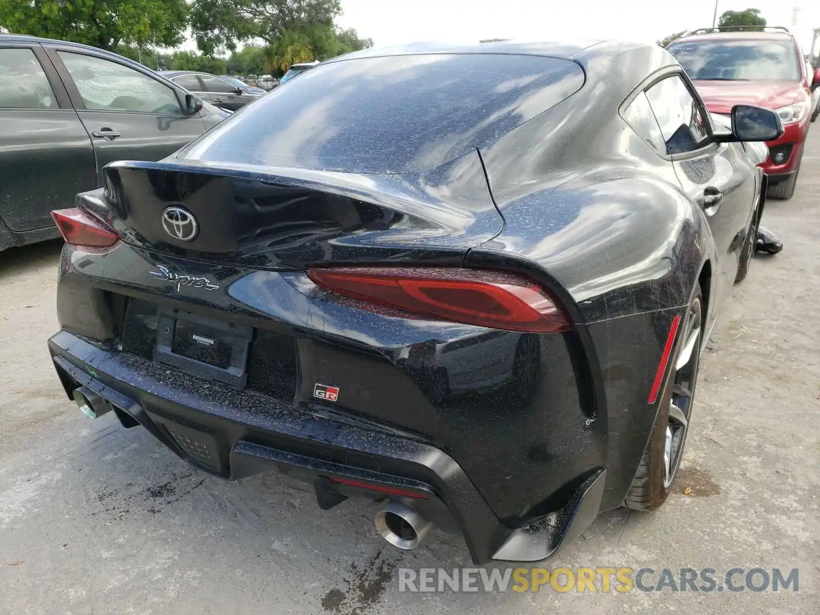 4 Photograph of a damaged car WZ1DB4C07LW030825 TOYOTA SUPRA 2020