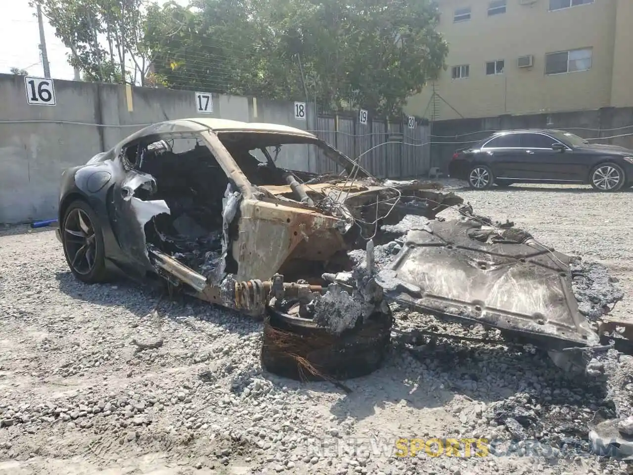 1 Photograph of a damaged car WZ1DB4C07LW032557 TOYOTA SUPRA 2020