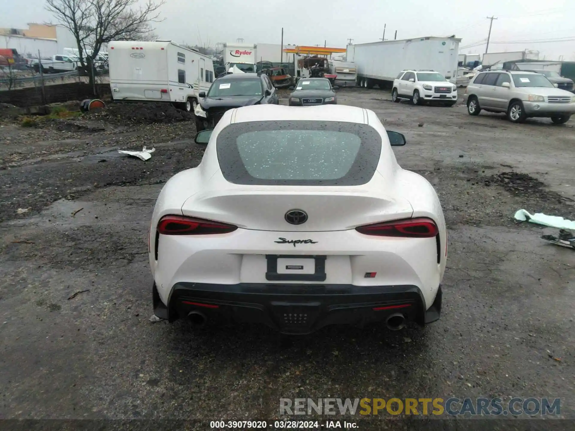 17 Photograph of a damaged car WZ1DB0C02MW041466 TOYOTA SUPRA 2021