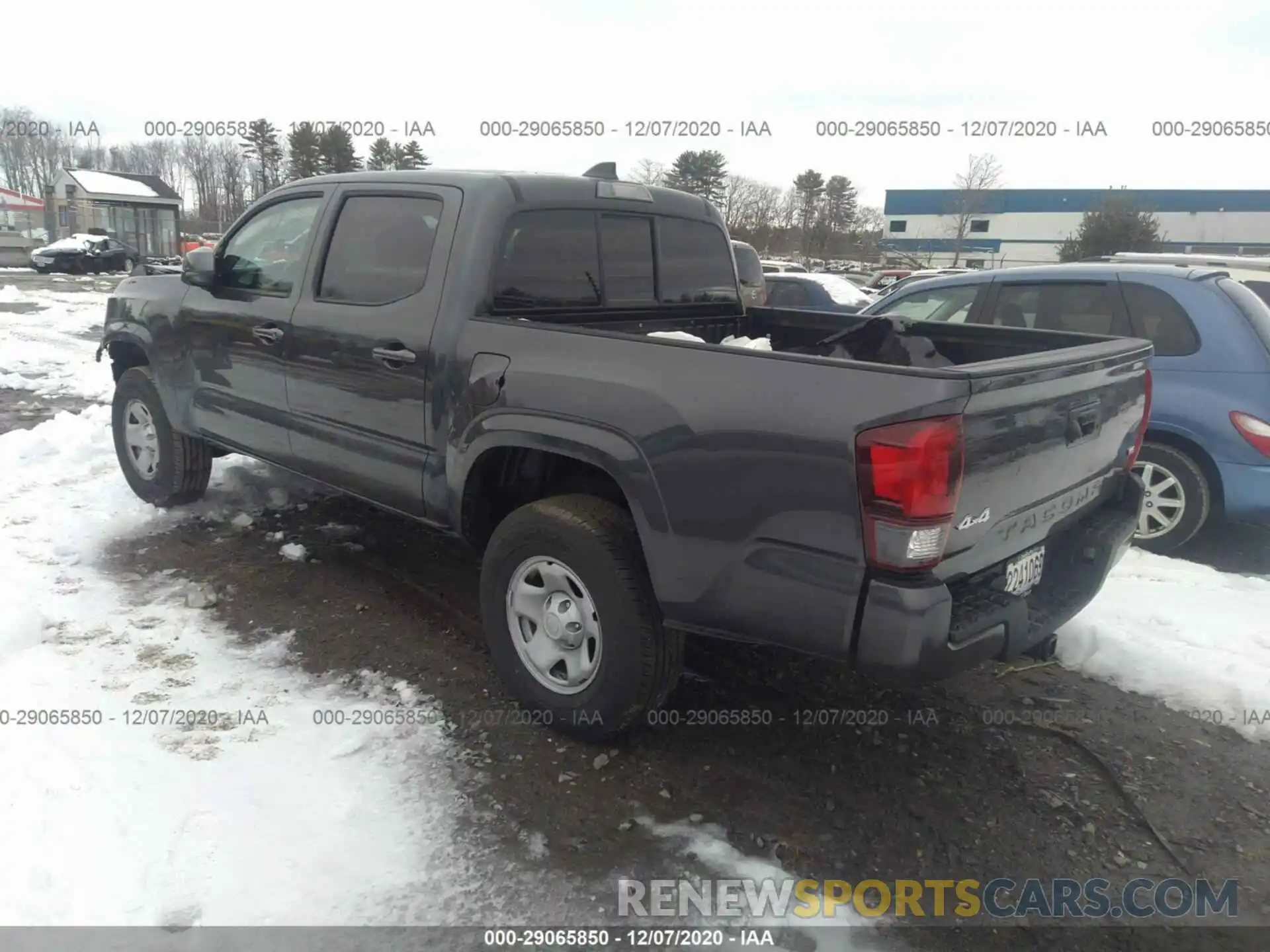 3 Фотография поврежденного автомобиля 3TMCZ5AN0MM375125 TOYOTA TAC DBL 4X4 SR/SR5/TRD 2021