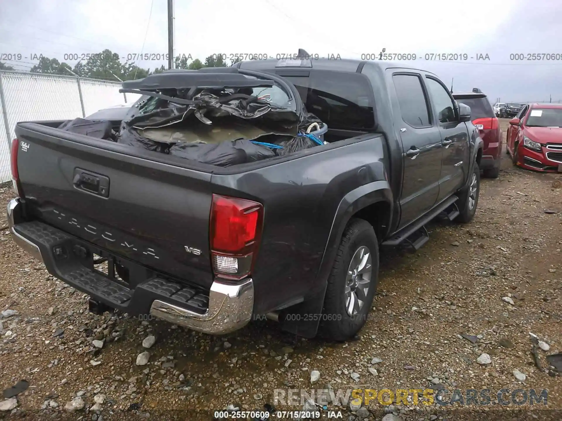 4 Photograph of a damaged car 3TMAZ5CN0KM079300 TOYOTA TACOMA 2019