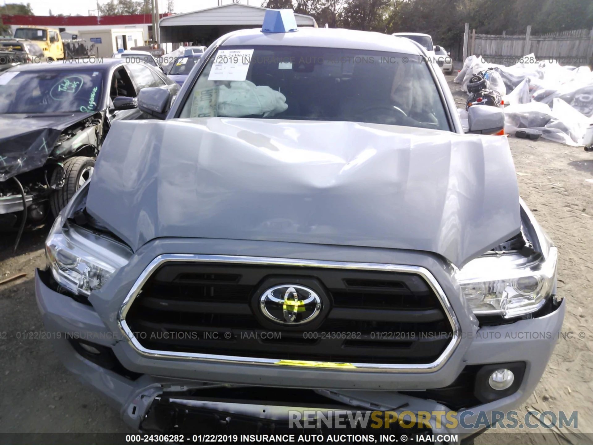 6 Photograph of a damaged car 3TMAZ5CN0KM082133 TOYOTA TACOMA 2019