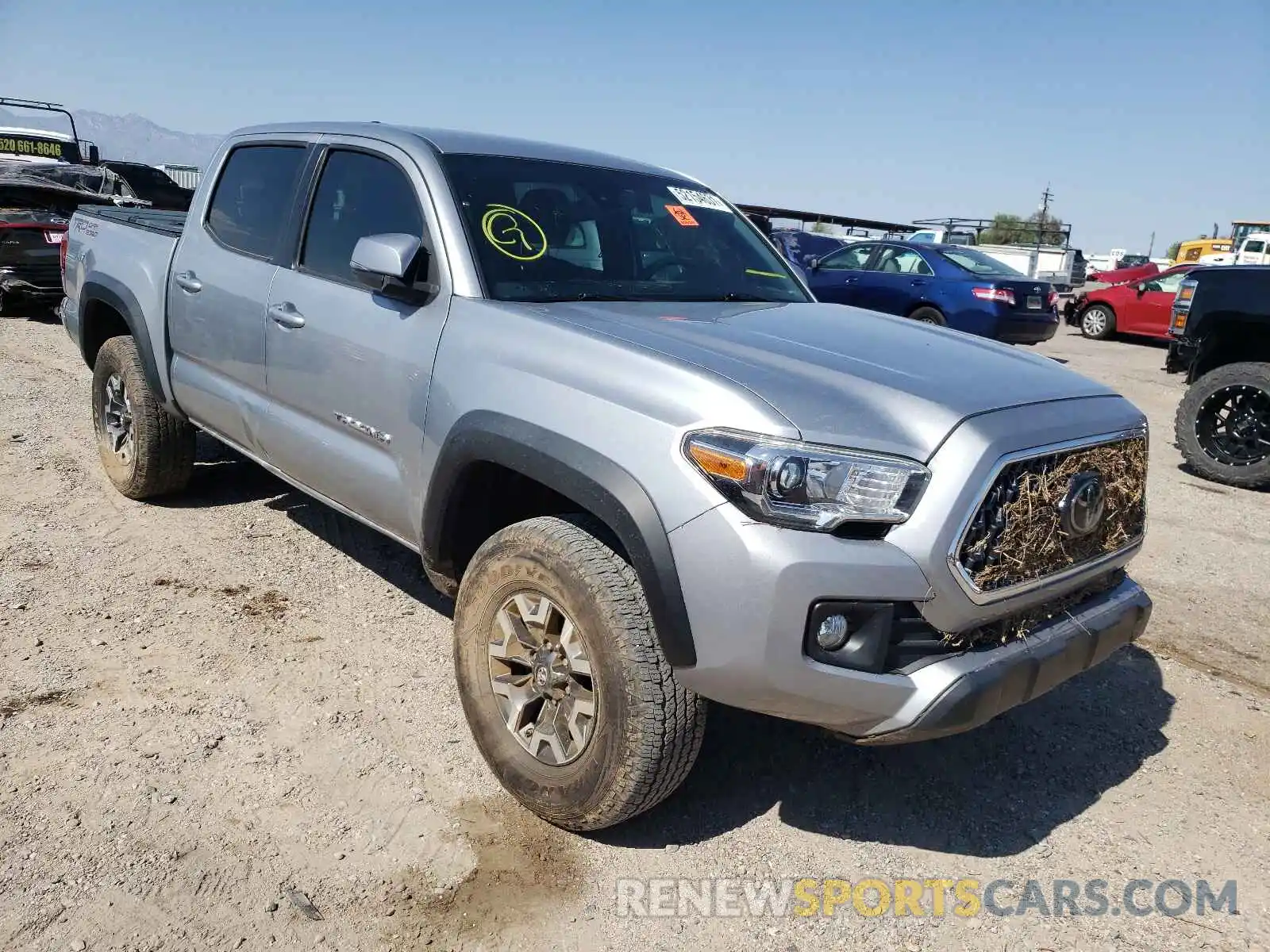 1 Photograph of a damaged car 3TMAZ5CN0KM083931 TOYOTA TACOMA 2019