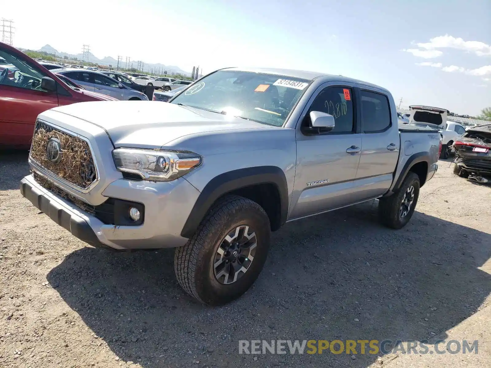 2 Photograph of a damaged car 3TMAZ5CN0KM083931 TOYOTA TACOMA 2019