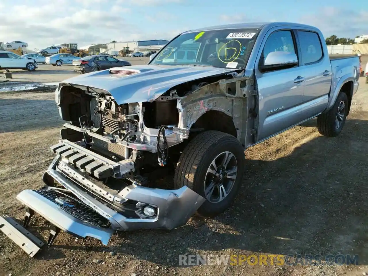 2 Photograph of a damaged car 3TMAZ5CN0KM092497 TOYOTA TACOMA 2019