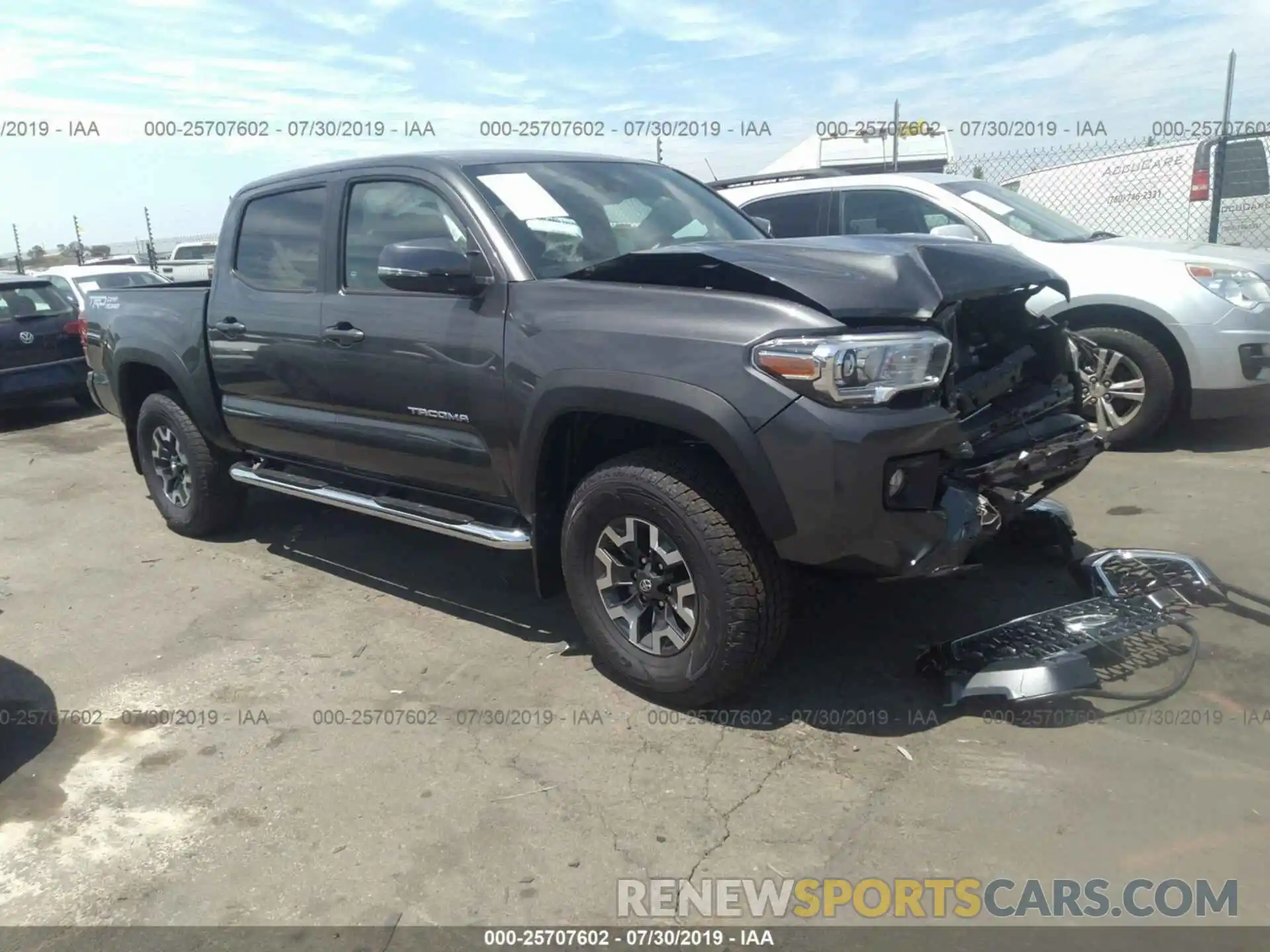 1 Photograph of a damaged car 3TMAZ5CN0KM098994 TOYOTA TACOMA 2019