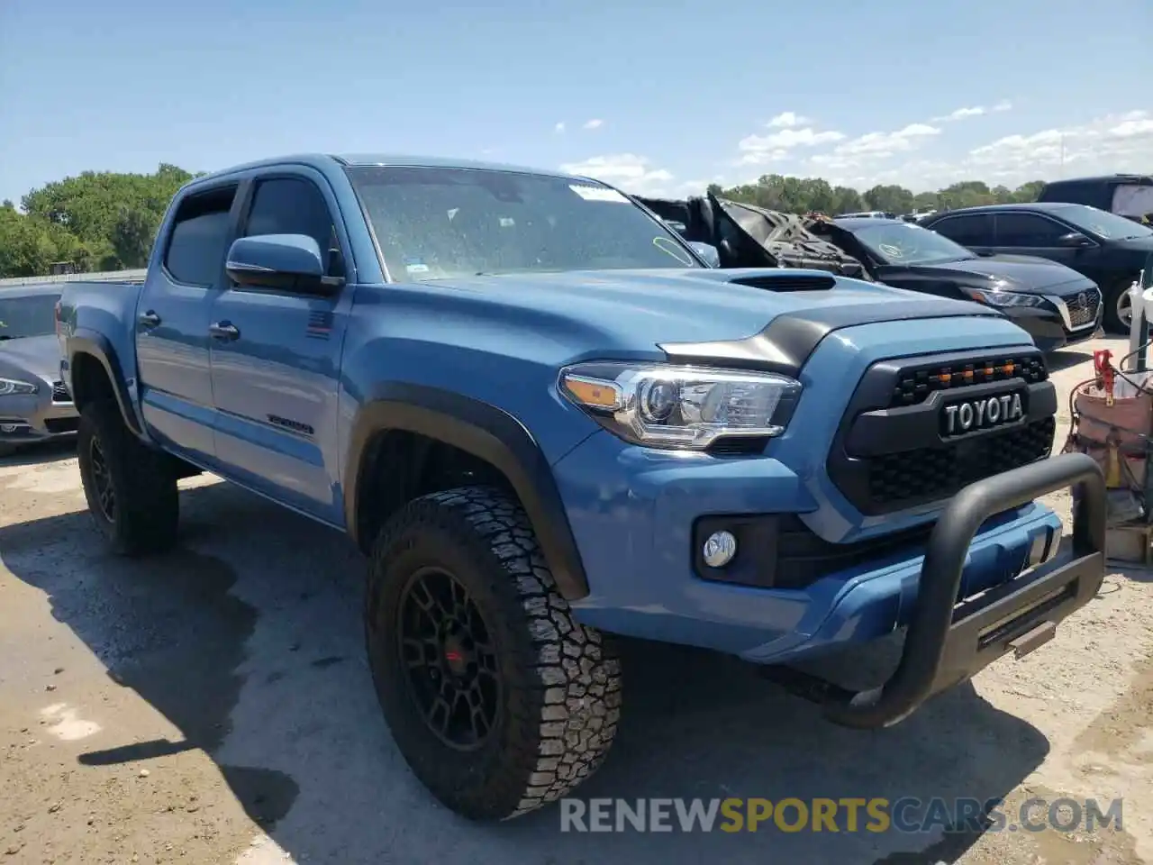 1 Photograph of a damaged car 3TMAZ5CN0KM100159 TOYOTA TACOMA 2019