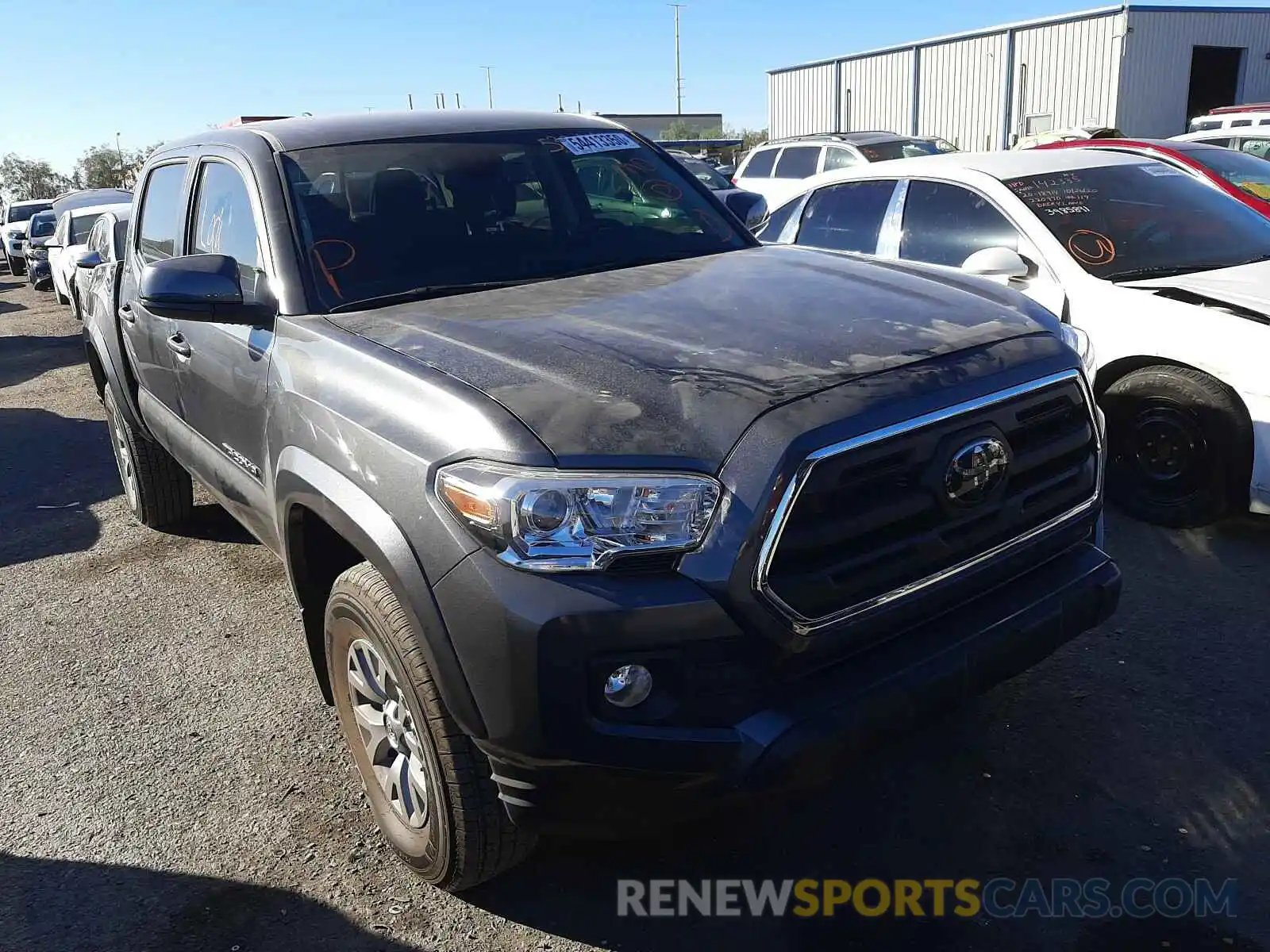 1 Photograph of a damaged car 3TMAZ5CN0KM103904 TOYOTA TACOMA 2019