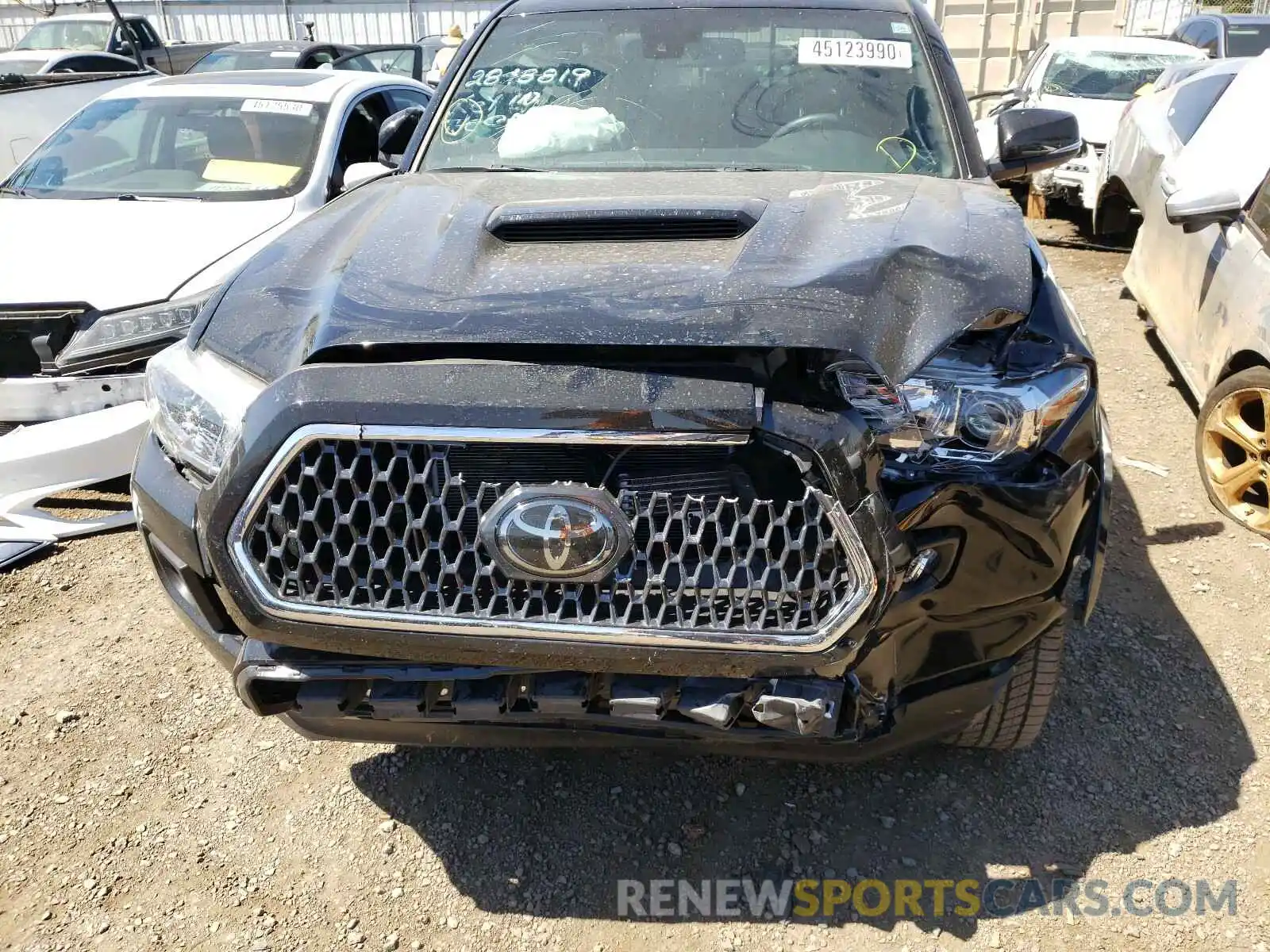 7 Photograph of a damaged car 3TMAZ5CN0KM108486 TOYOTA TACOMA 2019