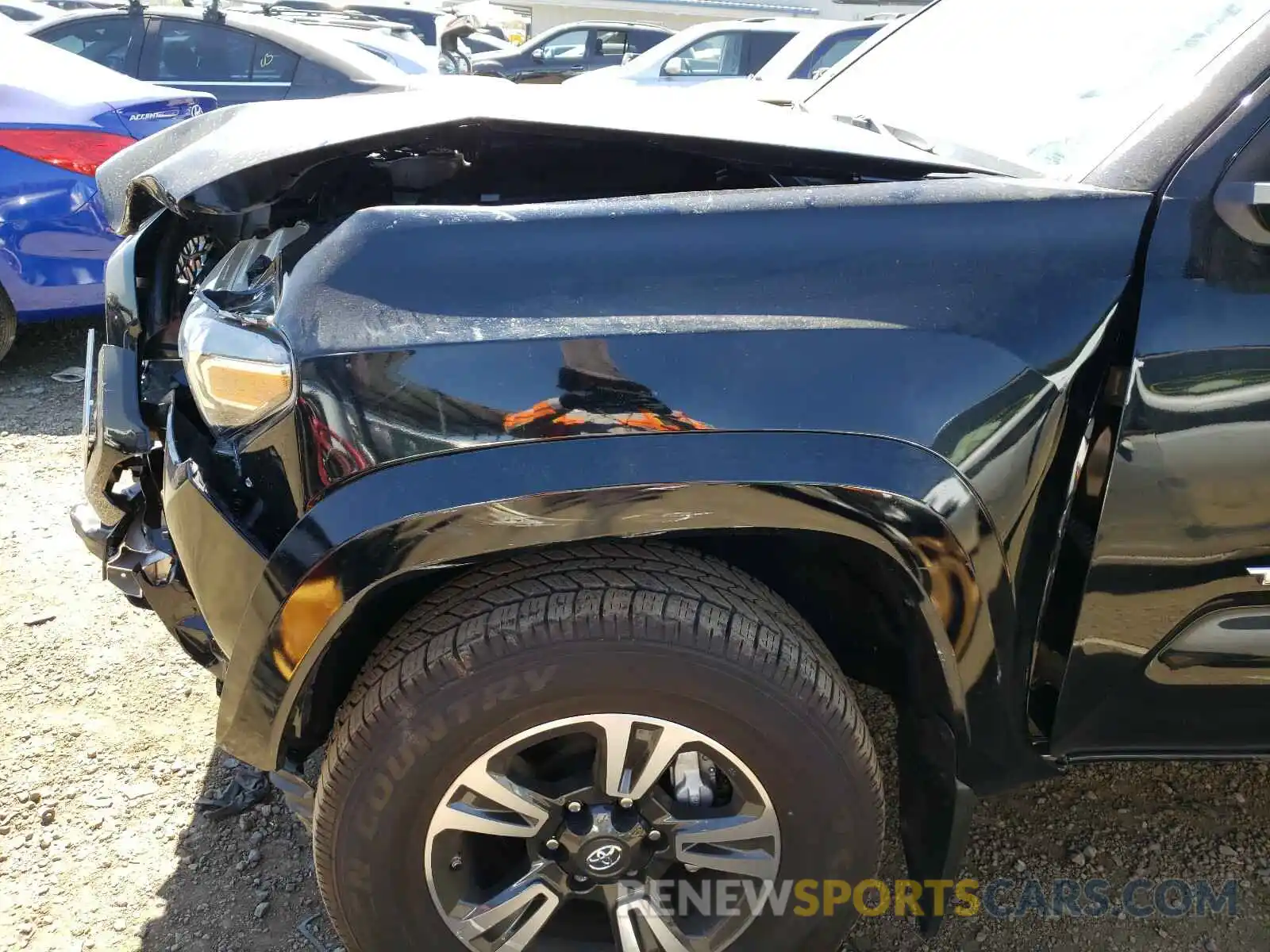 9 Photograph of a damaged car 3TMAZ5CN0KM108486 TOYOTA TACOMA 2019