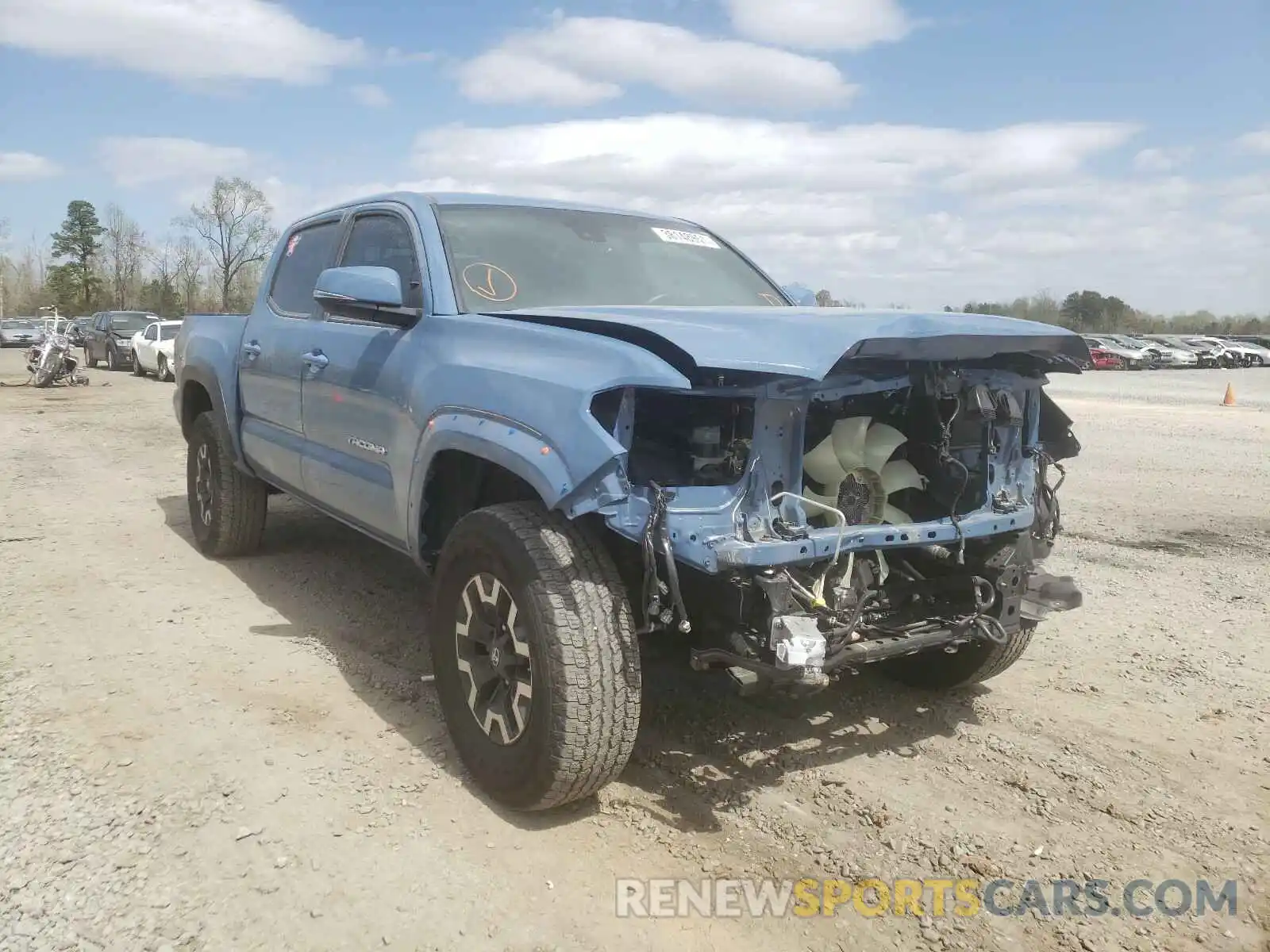 1 Photograph of a damaged car 3TMAZ5CN0KM110447 TOYOTA TACOMA 2019