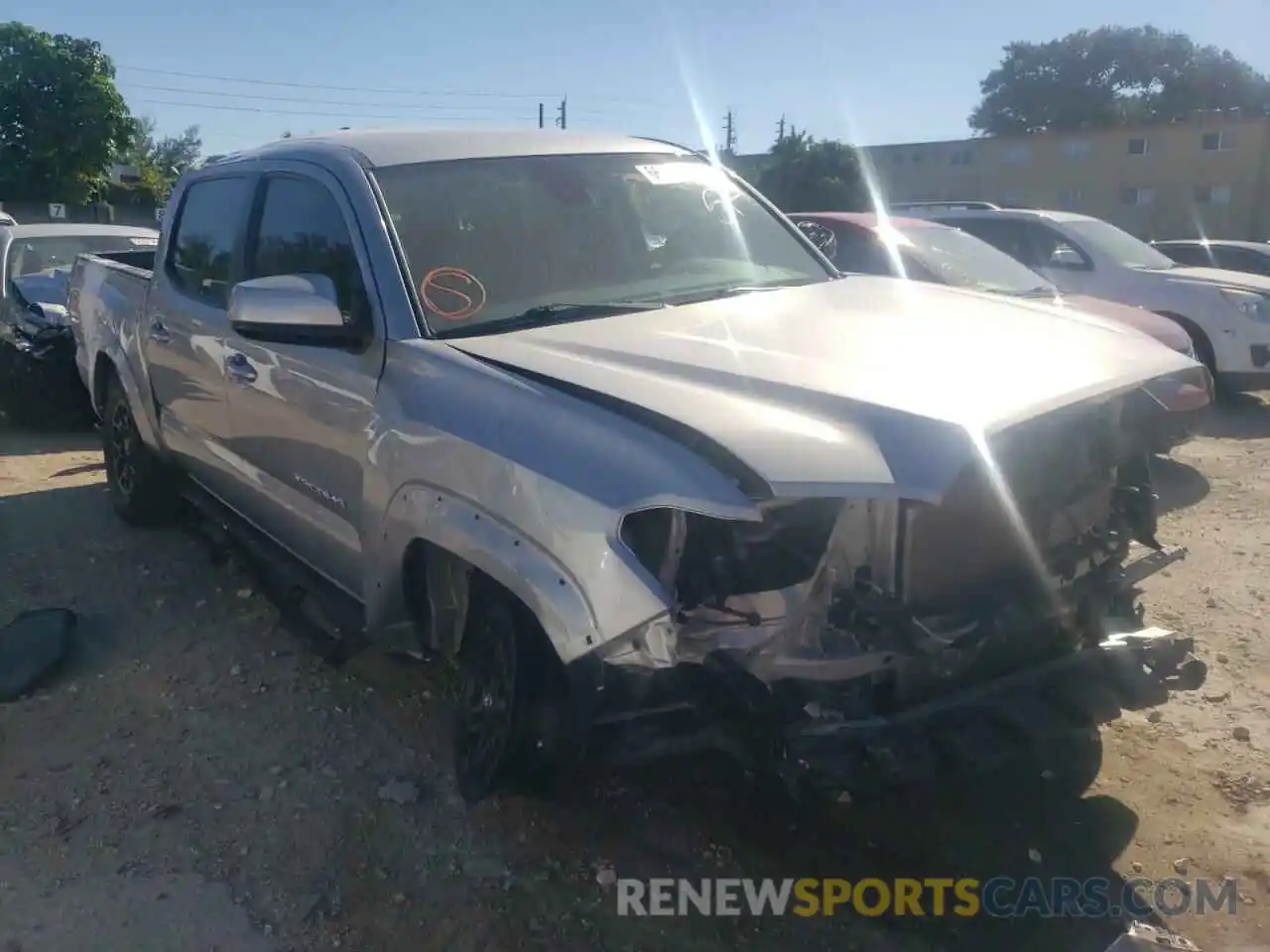 1 Photograph of a damaged car 3TMAZ5CN0KM110741 TOYOTA TACOMA 2019