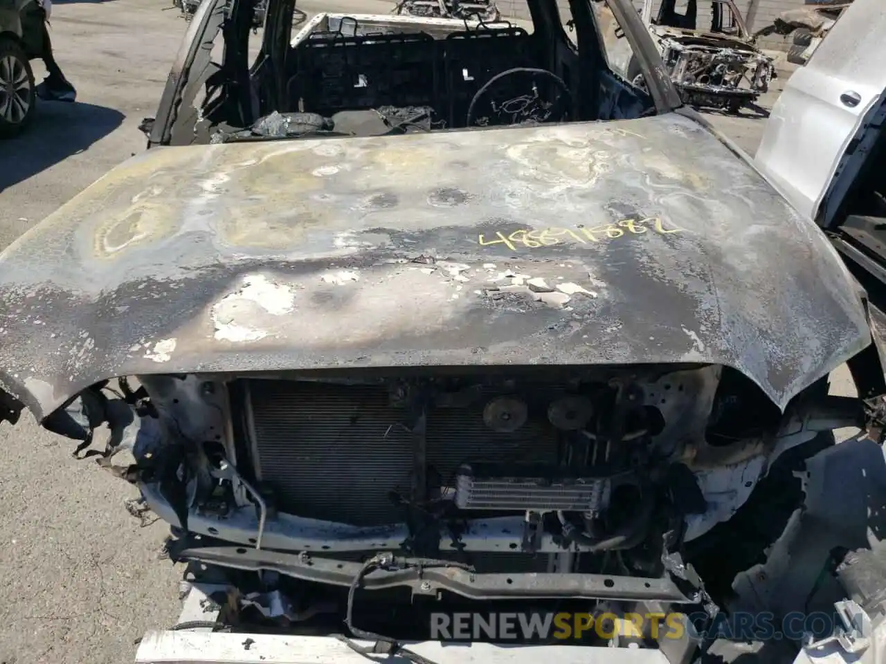 7 Photograph of a damaged car 3TMAZ5CN0KM112344 TOYOTA TACOMA 2019