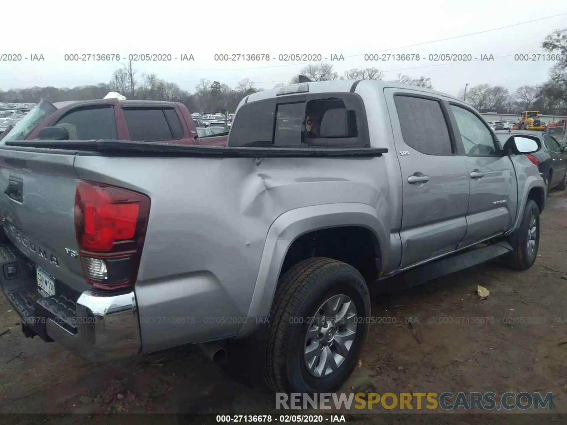 4 Фотография поврежденного автомобиля 3TMAZ5CN0KM114160 TOYOTA TACOMA 2019