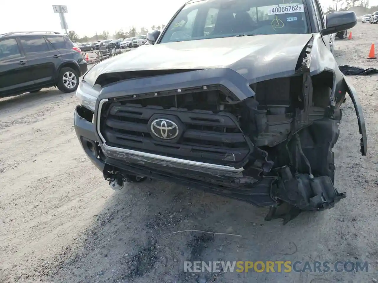 9 Photograph of a damaged car 3TMAZ5CN1KM080018 TOYOTA TACOMA 2019