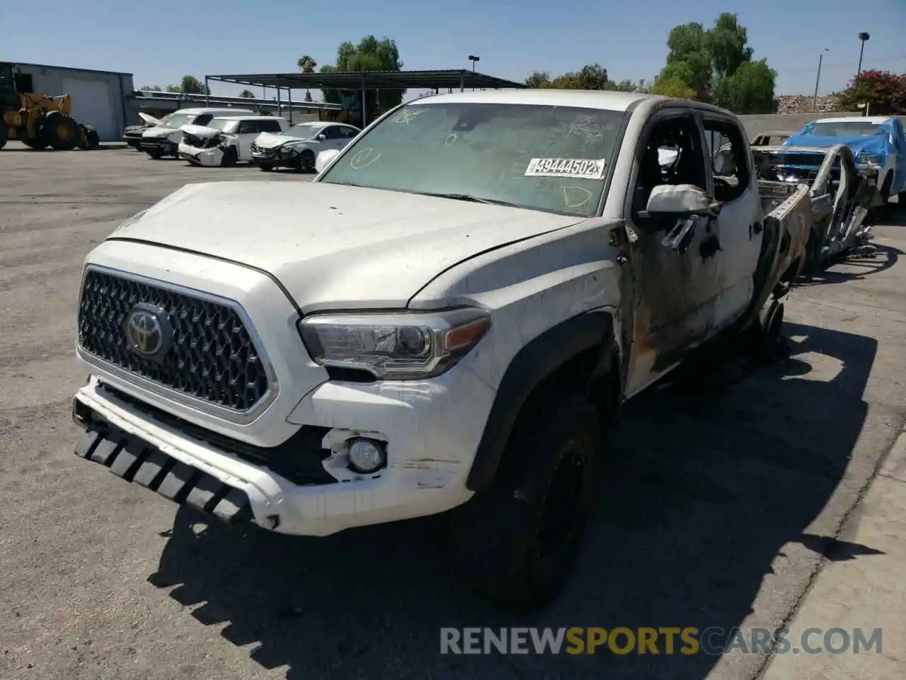 2 Photograph of a damaged car 3TMAZ5CN1KM085820 TOYOTA TACOMA 2019