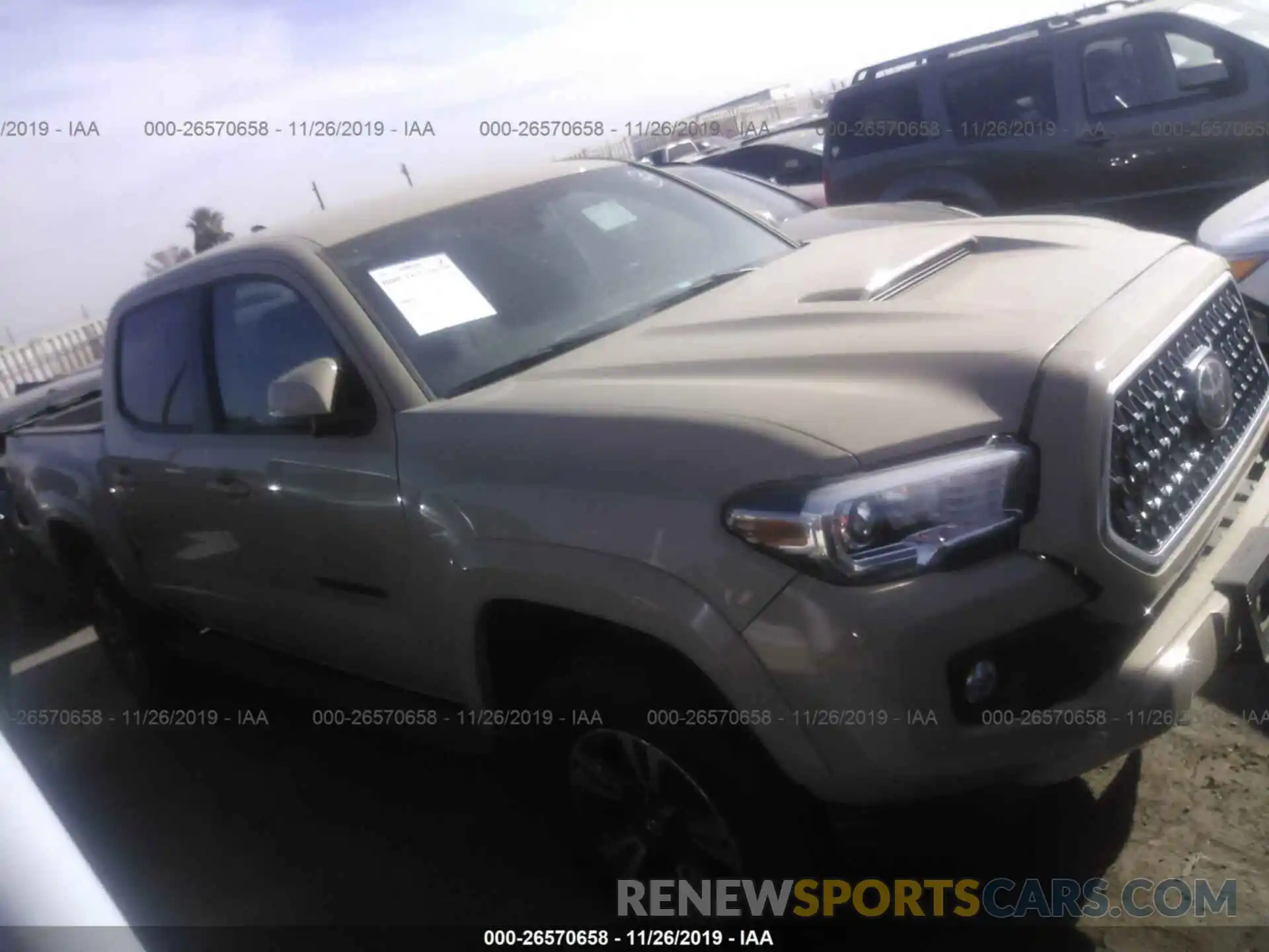 1 Photograph of a damaged car 3TMAZ5CN1KM092010 TOYOTA TACOMA 2019