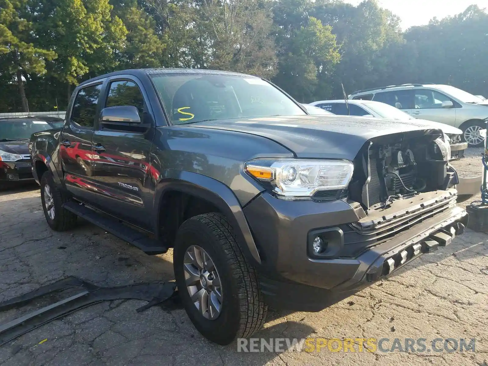 1 Photograph of a damaged car 3TMAZ5CN1KM093092 TOYOTA TACOMA 2019