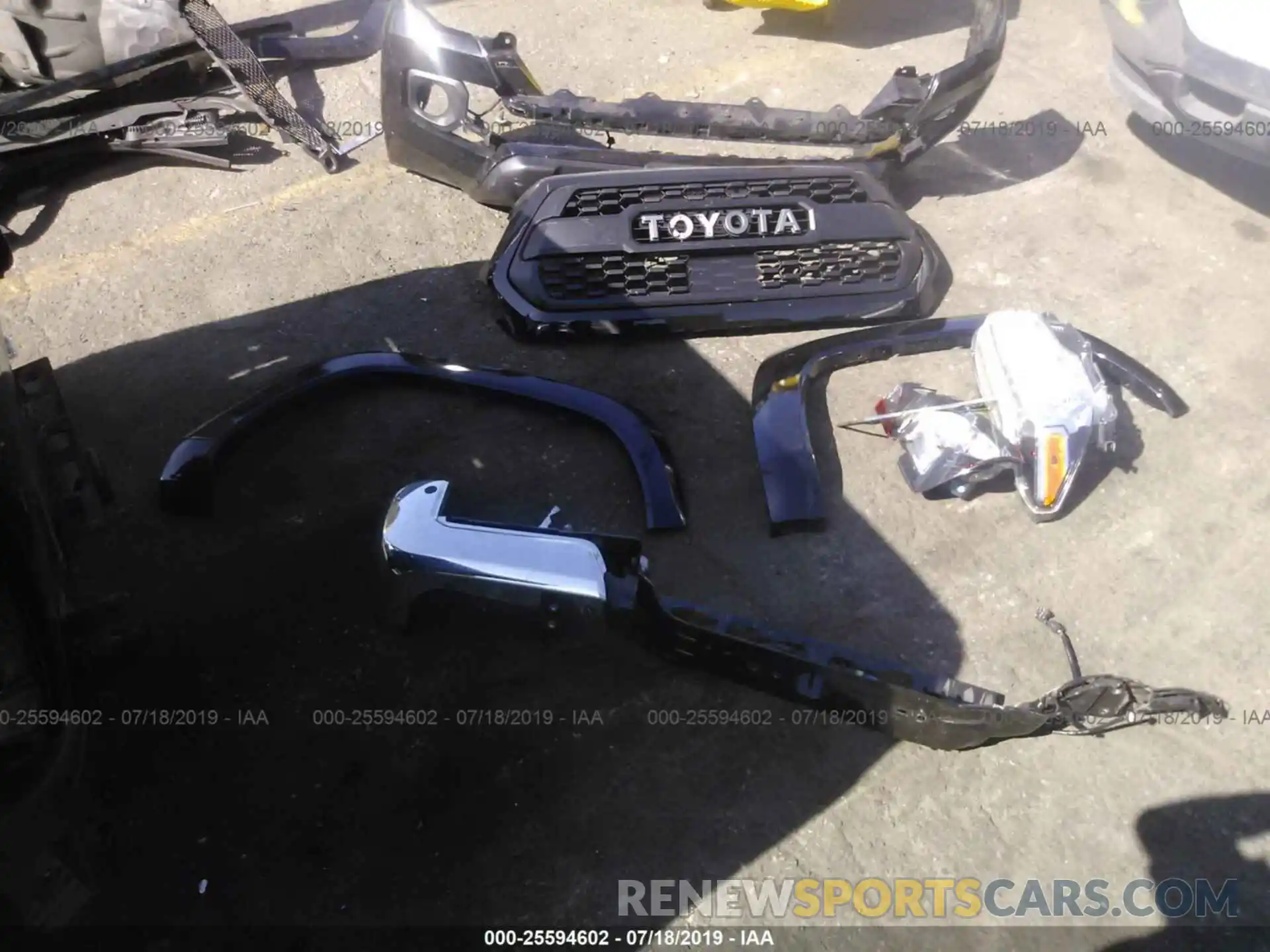 6 Photograph of a damaged car 3TMAZ5CN1KM093562 TOYOTA TACOMA 2019