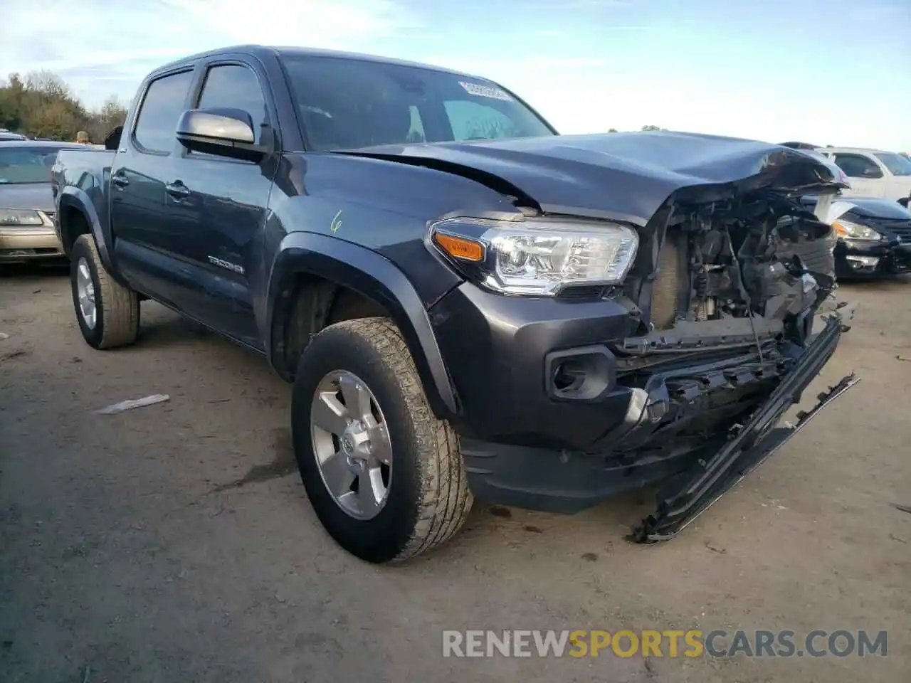 1 Photograph of a damaged car 3TMAZ5CN1KM095070 TOYOTA TACOMA 2019