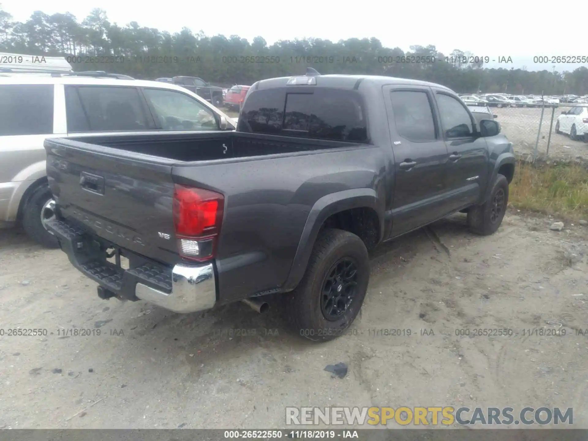 4 Фотография поврежденного автомобиля 3TMAZ5CN1KM095456 TOYOTA TACOMA 2019