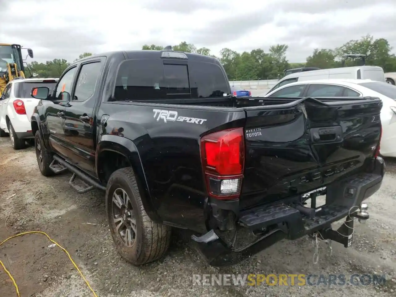 3 Photograph of a damaged car 3TMAZ5CN1KM096154 TOYOTA TACOMA 2019