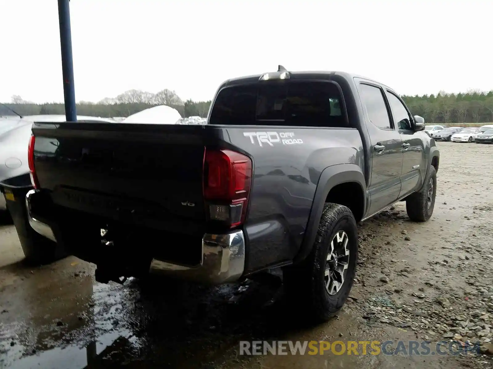 4 Photograph of a damaged car 3TMAZ5CN1KM096445 TOYOTA TACOMA 2019