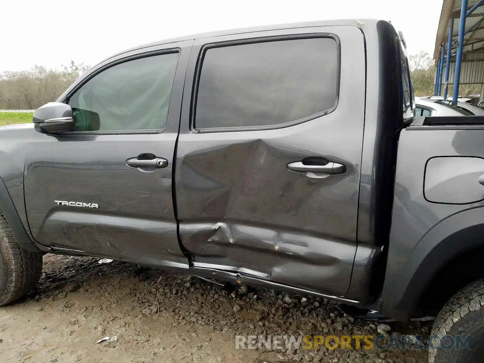 9 Photograph of a damaged car 3TMAZ5CN1KM096445 TOYOTA TACOMA 2019