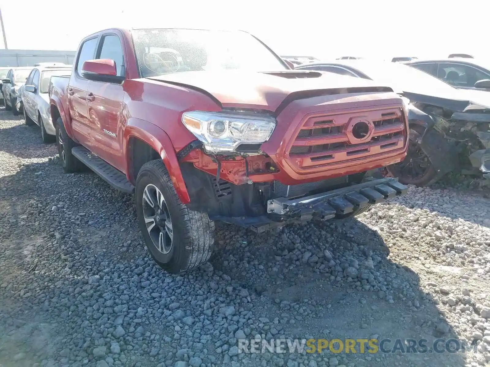 1 Photograph of a damaged car 3TMAZ5CN1KM097319 TOYOTA TACOMA 2019