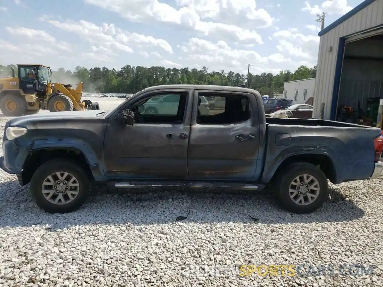 9 Фотография поврежденного автомобиля 3TMAZ5CN1KM097367 TOYOTA TACOMA 2019