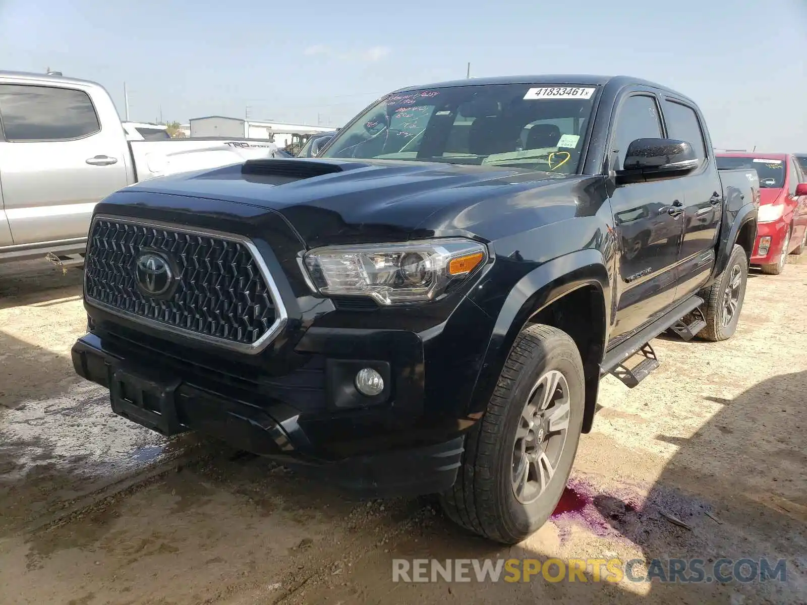 2 Фотография поврежденного автомобиля 3TMAZ5CN1KM101756 TOYOTA TACOMA 2019