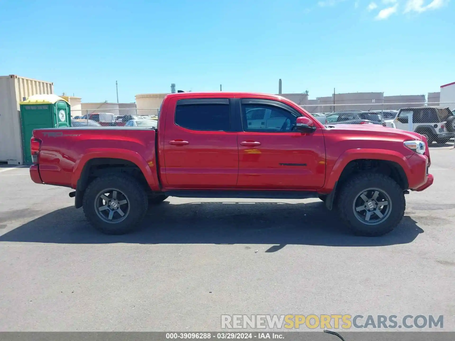 13 Фотография поврежденного автомобиля 3TMAZ5CN1KM102292 TOYOTA TACOMA 2019