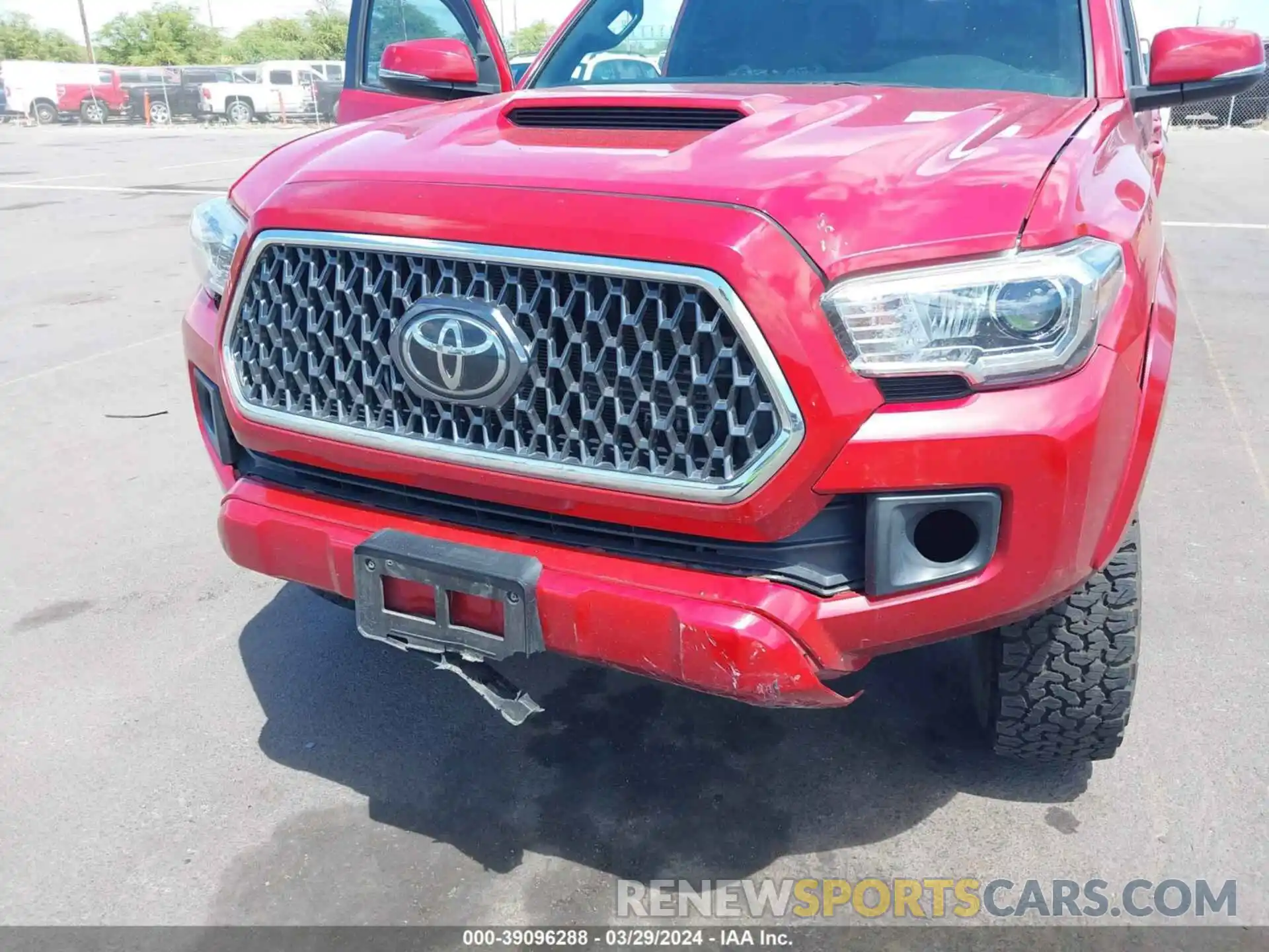 6 Фотография поврежденного автомобиля 3TMAZ5CN1KM102292 TOYOTA TACOMA 2019