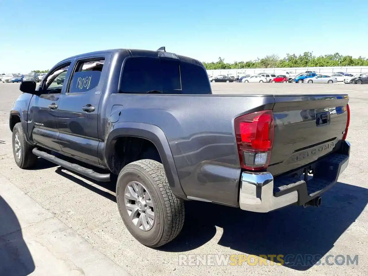 3 Photograph of a damaged car 3TMAZ5CN1KM106598 TOYOTA TACOMA 2019