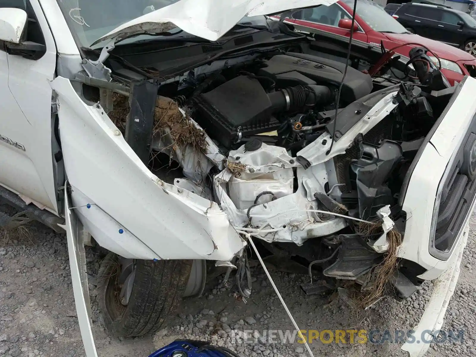 10 Photograph of a damaged car 3TMAZ5CN1KM107203 TOYOTA TACOMA 2019